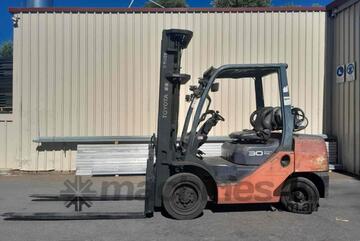 Toyota 3 Ton   forklift