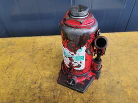 10T Hydraulic jack - picture0' - Click to enlarge