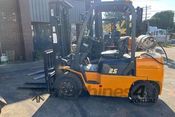 Hangcha 2.5 Tonne Container Mast Forklift