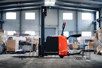 EP 0.8T PALLET STACKER RSC082-ELECTRIC 24V 3m height
