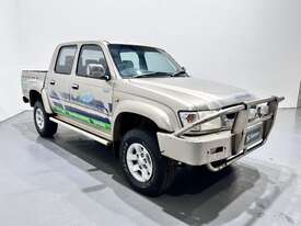 2002 Toyota Hilux SR5 Diesel - picture1' - Click to enlarge