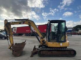 Caterpillar 305.5ECR Excavator - picture2' - Click to enlarge