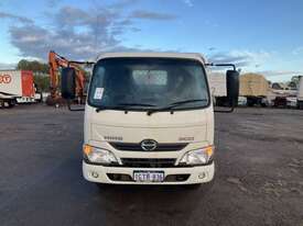 2019 Hino 300 616 Single Cab Tray - picture0' - Click to enlarge