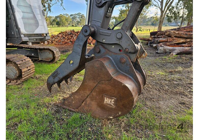 caption 2017 VOLVO EC220DL EXCAVATOR WITH FAE MULCHER