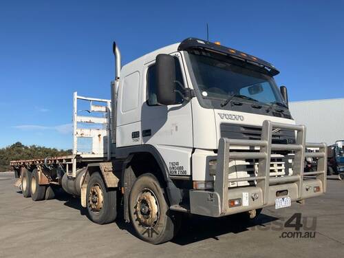 2002 Volvo FM7 Table Top