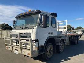 2002 Volvo FM7 Table Top - picture1' - Click to enlarge