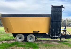 AusMIX L30 Single Screw Feed Mixer - Pinnacle of Feed Mixing!