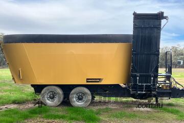 AusMIX L30 Single Screw Feed Mixer - Pinnacle of Feed Mixing!