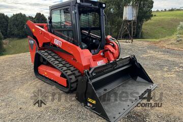 Kioti TL750 Tracked Skid Steer Loader 75hp - Comfortable Operation