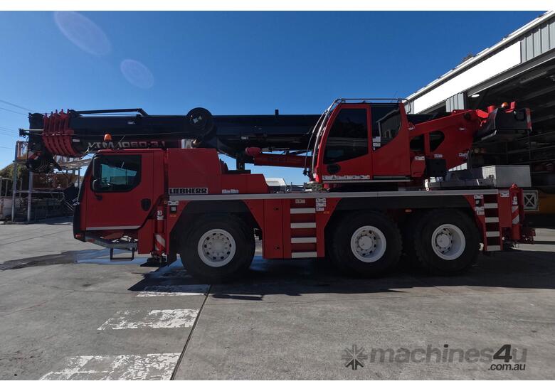 caption 2016 Liebherr LTM1060-3.1