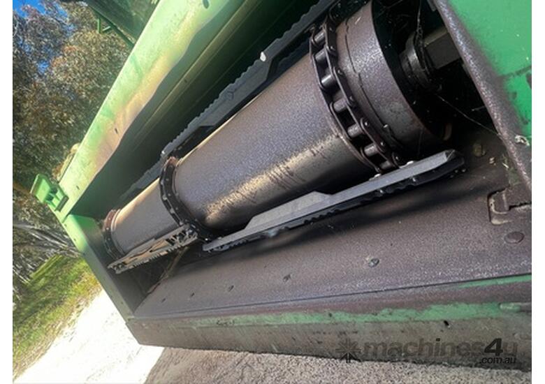 caption 2012 John Deere S670 Combines