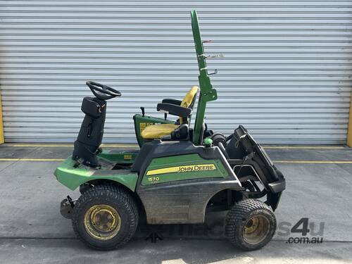 John Deere 1570 TerrainCut Front Mower