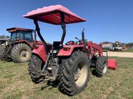 Mahindra 8000 4x4 Tractor - picture1' - Click to enlarge