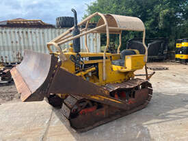 CASE 310  Std Tracked-Dozer Dozer - picture1' - Click to enlarge