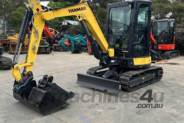 Yanmar VIO30-6 14 hrs (12 months warranty)