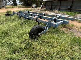 3PL CHISEL PLOUGH - picture0' - Click to enlarge