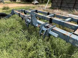 3PL CHISEL PLOUGH - picture2' - Click to enlarge