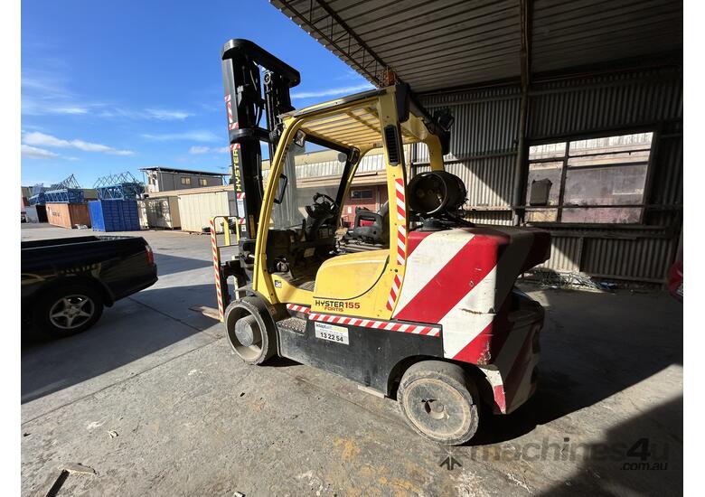 caption 2014 Hyster S155FT LPG