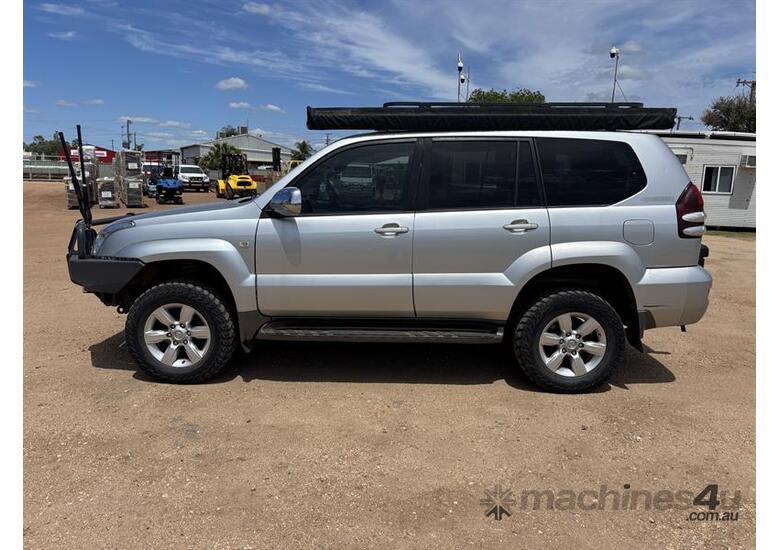 caption 2008 TOYOTA LANDCRUISER PRADO GXL WAGON