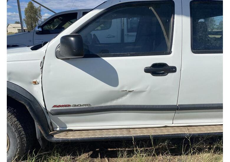 caption HOLDEN RODEO UTES