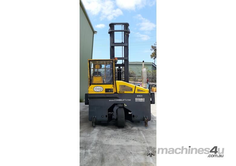caption COMBILIFT C4800 Multi-Directional Side Loader
