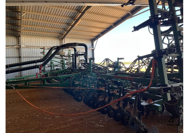 2013 Ausplow D-300 Air Drills