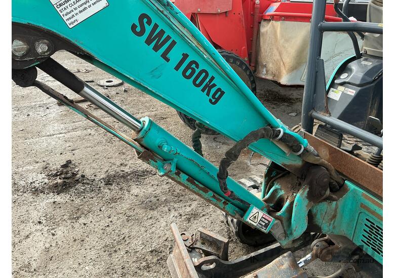 caption 2017 Kobelco SK17SR-5 Excavator (Rubber Tracked)