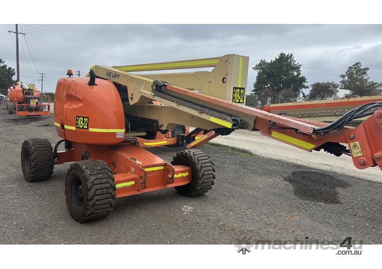 51ft knuckle boom lift JLG - 510AJ