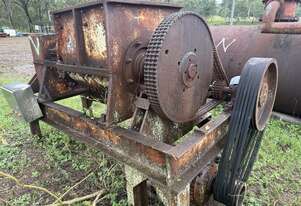 PreBreaker PB4 with motor