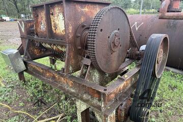 PreBreaker PB4 with motor