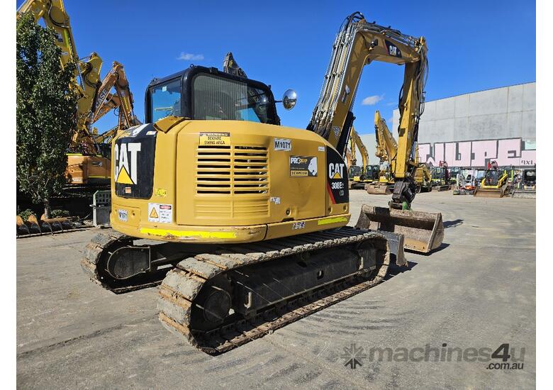 2017 CAT 308E2 CR 8.4T EXCAVATOR (M1071) WITH TILT HITCH, BUCKETS, FULL CIVIL SPEC, 3553 HOURS