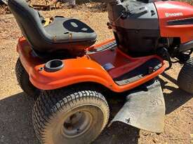 Ride on Lawnmower  - picture1' - Click to enlarge