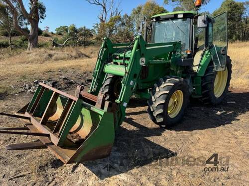 caption 2007 John Deere 6320 Tractor w/ JD 640 FEL
