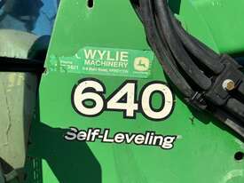 2007 John Deere 6320 Tractor w/ JD 640 FEL - picture2' - Click to enlarge