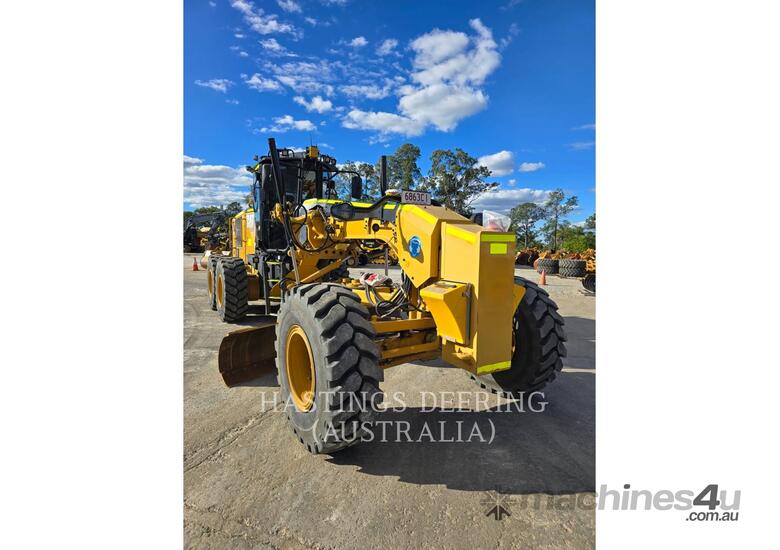 caption CAT 150-15 Motor Graders