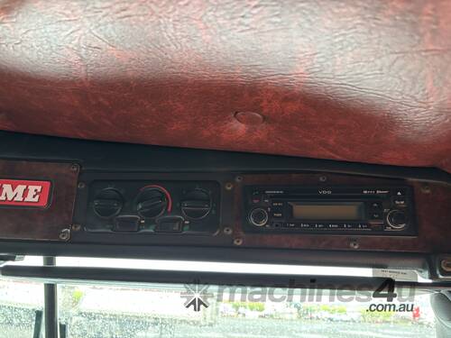 2011 Kenworth T403   6x4 Tipper & Dog Side Tipper