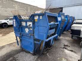 2004 Autobaler Machine - picture0' - Click to enlarge