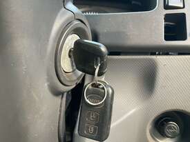 2009 Isuzu FRR600 Tilt Tray - picture0' - Click to enlarge