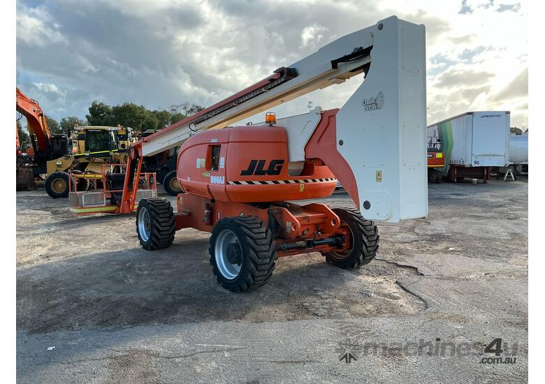 2005 JLG Industries 800AJ Elevated Work Platform