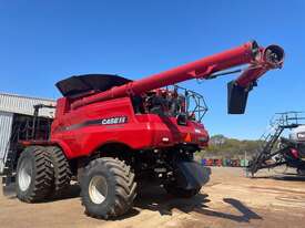 2016 CASE IH 8240 AXIAL-FLOW HARVESTER  - picture2' - Click to enlarge
