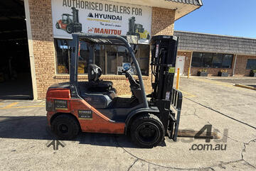 3 Tonne Toyota Forklift For Sale