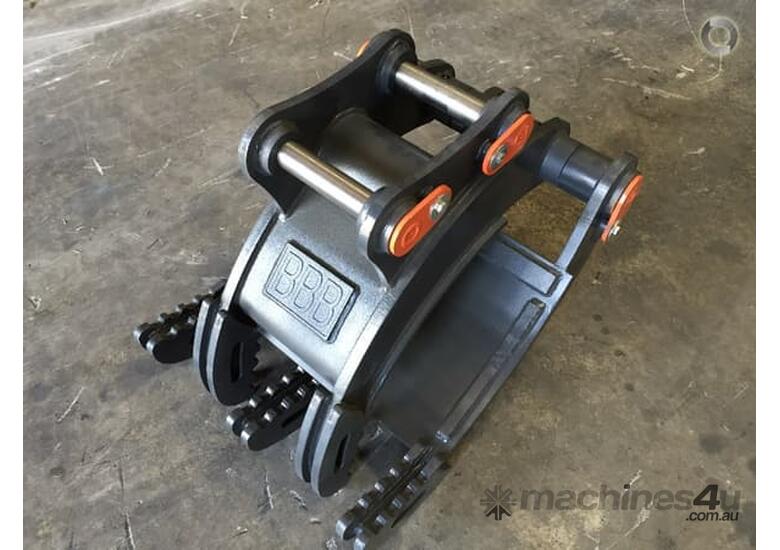caption BETTA BILT BUCKETS 8 TONNE MANUAL GRABS
