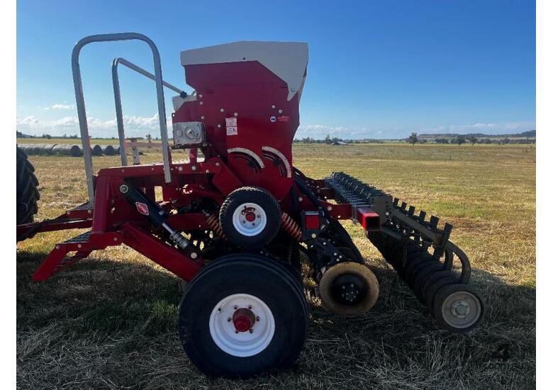 Williams ATE-20 Double Disc Seeder