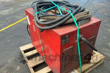 LINCOLN ELECTRIC DC-600 IDEALARC Arc Welder.