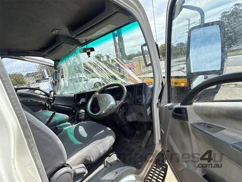 2009 Isuzu NNR 200 Table Top
