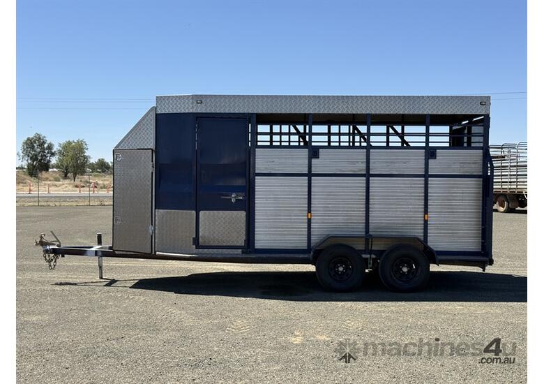 2019 HMJ TRAILERS HORSE FLOAT