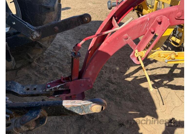 New Holland 256 Hay Rake