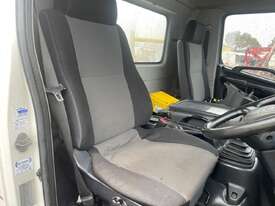 2010 Hino FC500 1018 EWP Day Cab - picture0' - Click to enlarge