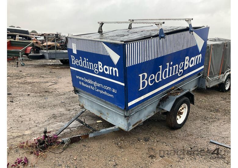1985 Unbranded 7x4 Single Axle Box Trailer