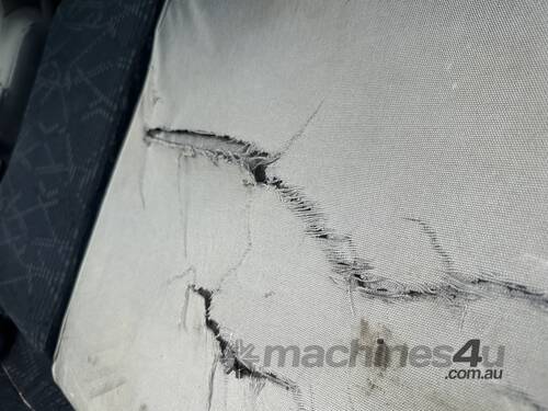 2017 Hino 300 Series 921 (4x2) Service Truck (Ex-Lease)